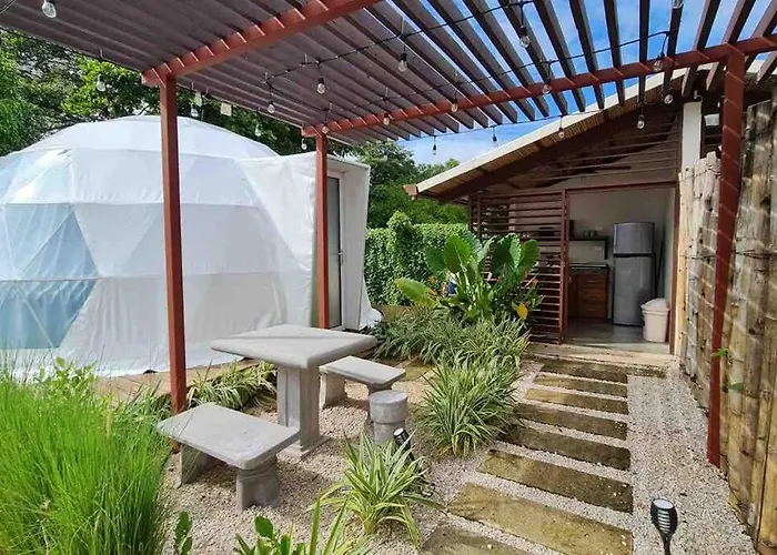 Ubuntu Glamping