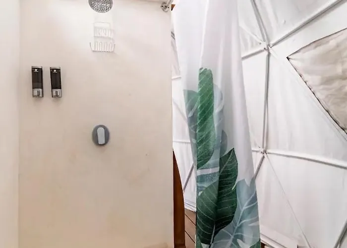 Ubuntu Glamping *